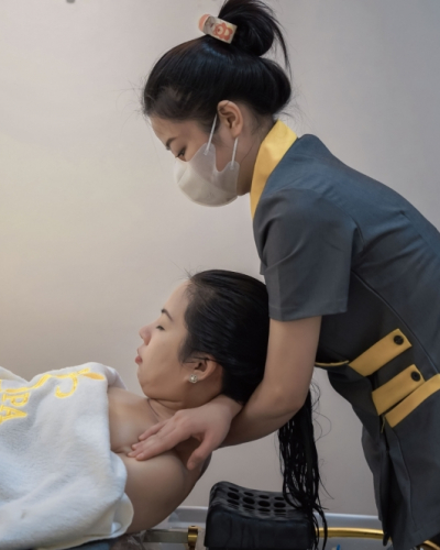 Massage Vai - Cổ - Gáy 45 Phút